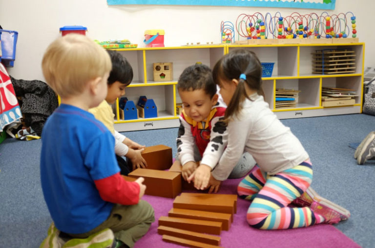 childrens activity at culver city montessori