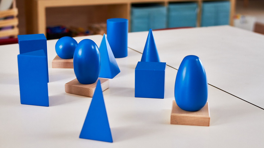 montessori geometric solids