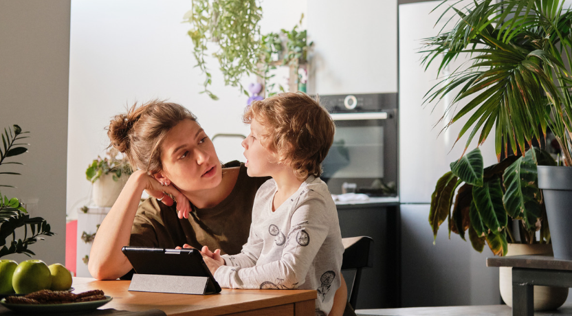 10 phrases to use when your toddler doesn't listen